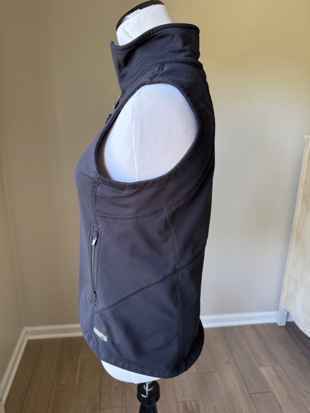 Kerrits Softshell Riding Vest - Picture 4 of 8